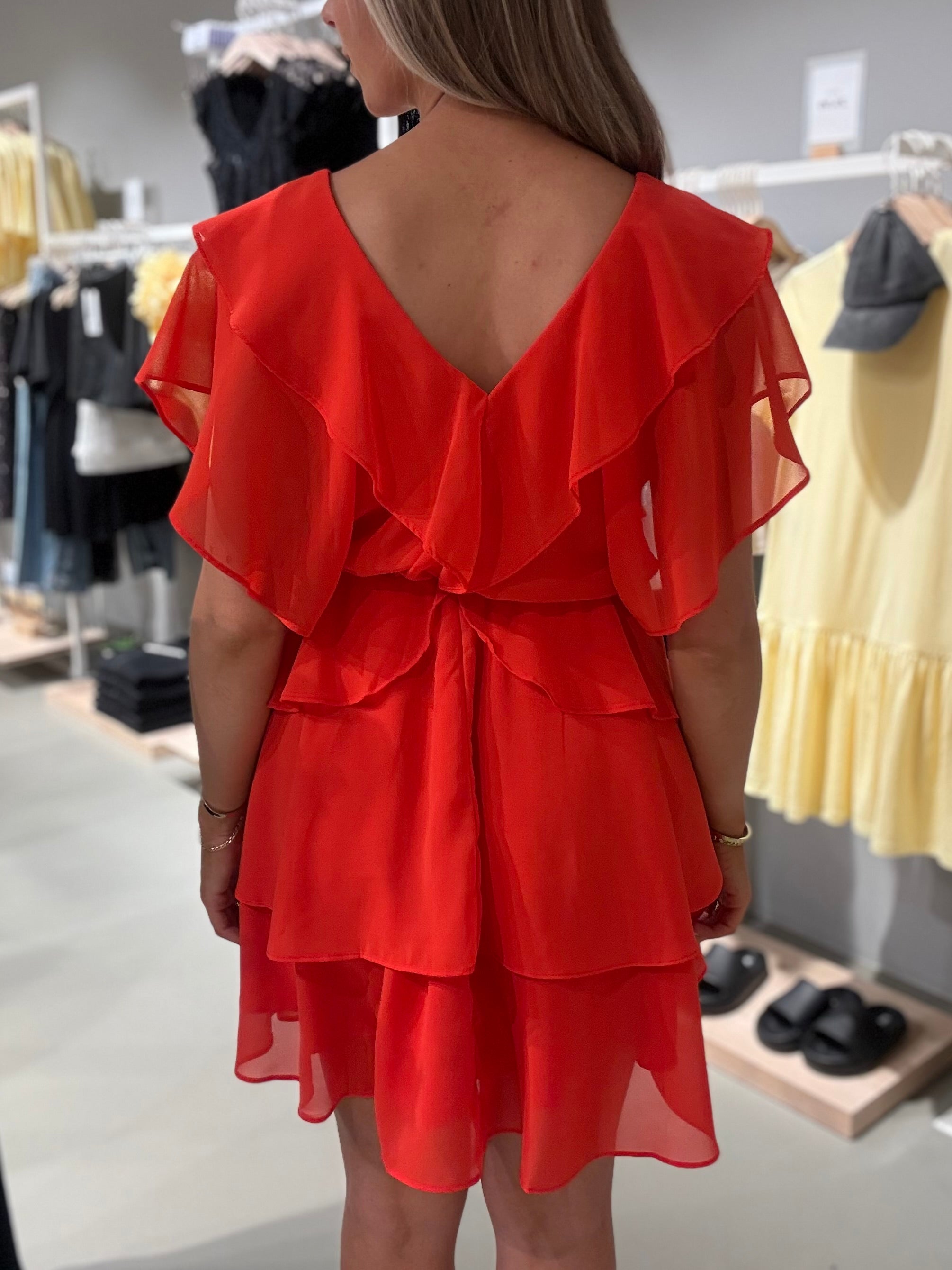 VIERIKA Short Dress - Poppy Red